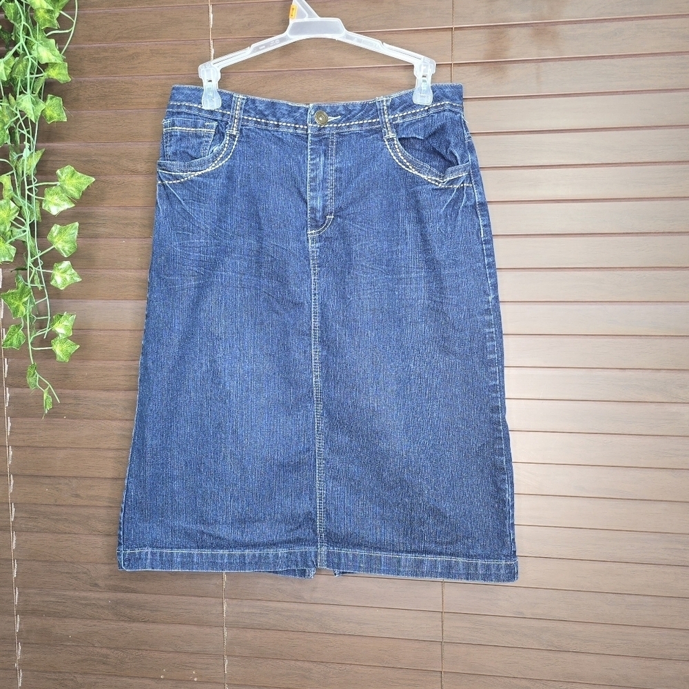 Cato Midwash Split Hem Midi  Denim Skirt Women's Size 10